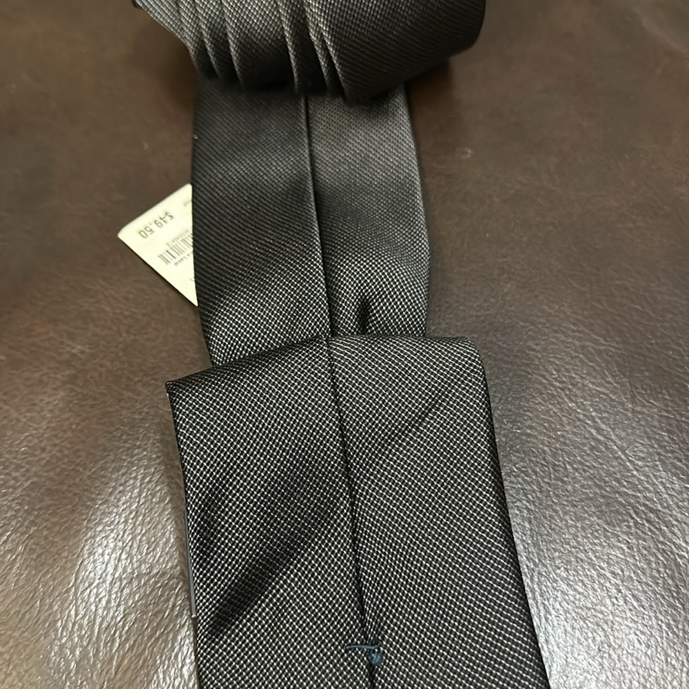 NWT CLUB ROOM NECK TIE - Picture 2 of 5